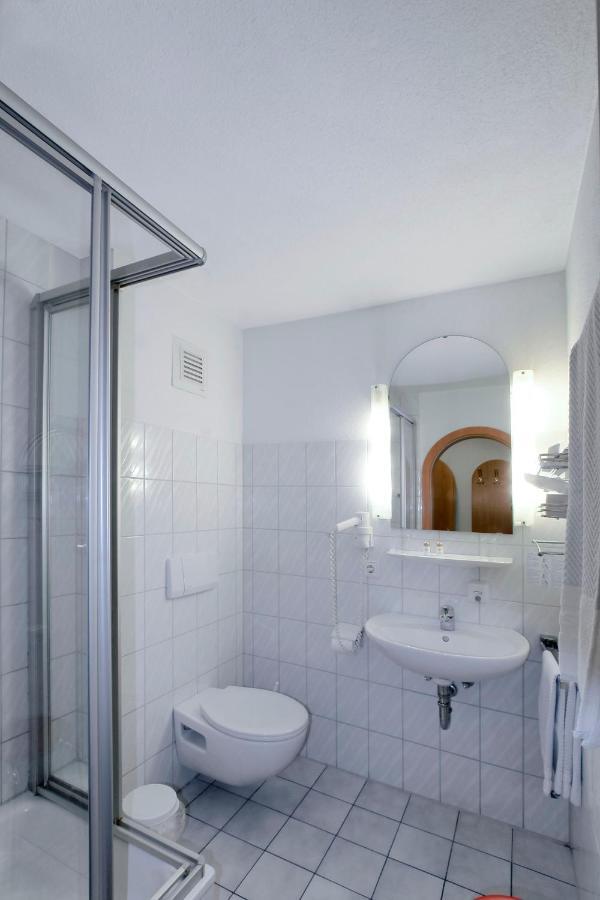 Landgasthaus Hotel Maien Rheinfelden  Rom bilde